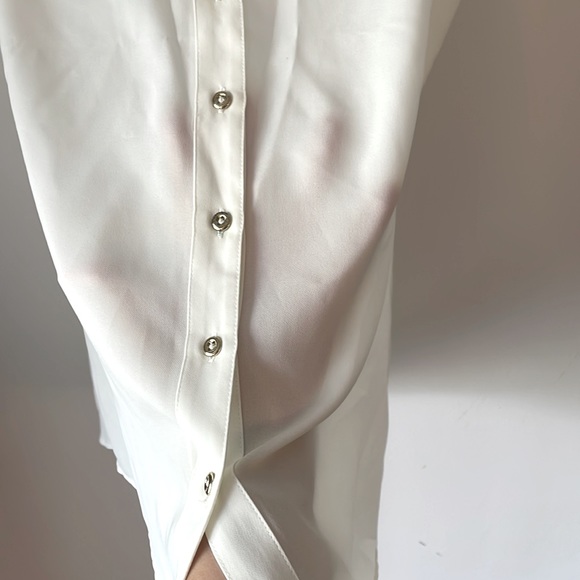 Banana Republic White Sleeveless Blouse - Picture 6 of 6